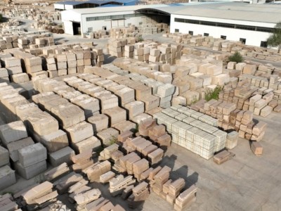 内蒙古阿拉善黄荒料图3