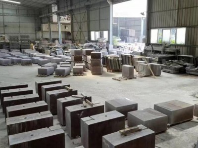 老矿印度红荒料批发/条板批发图4