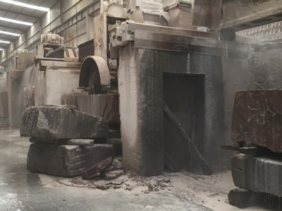 印度红（老矿）条板，荒料图3