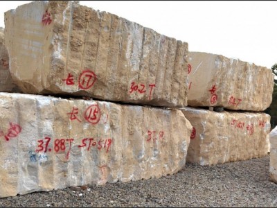 湖南汉白玉荒料（自家矿山）图3