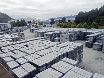 湖北芝麻灰荒料图2