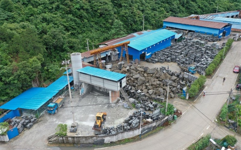 安徽岳西黑（德林石材厂）