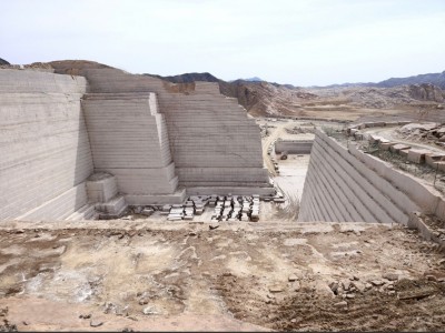 新疆乐泰石业（厂矿一体）欢迎合作图5